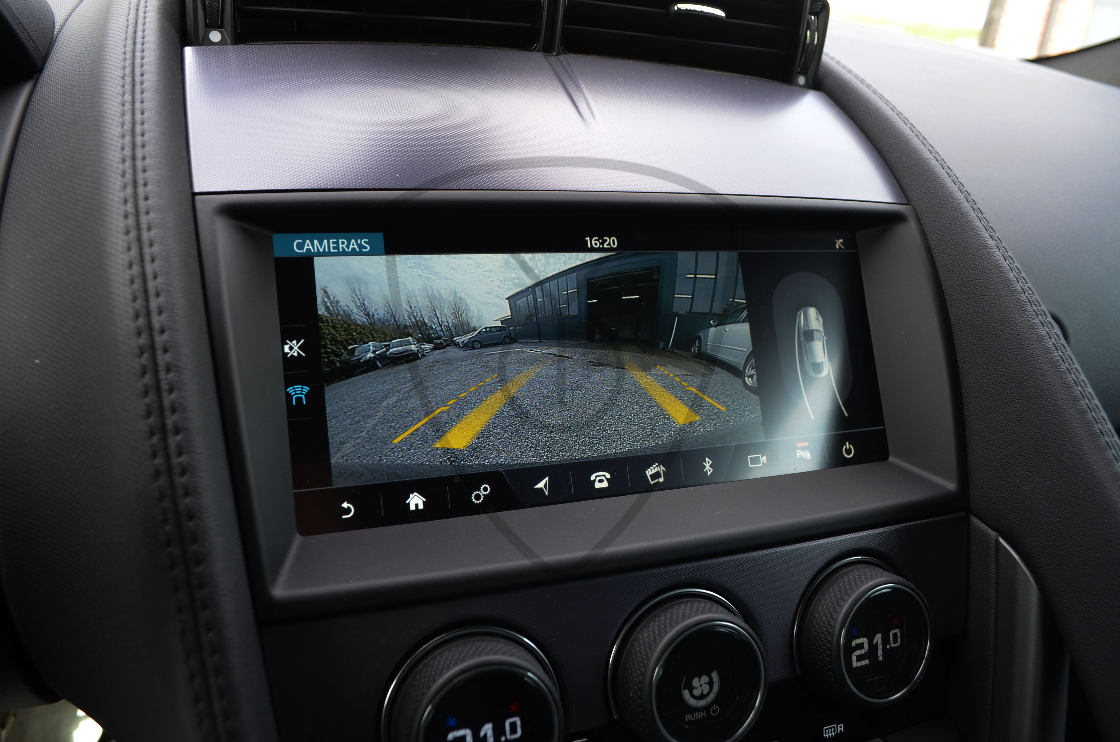 JAGUAR F-TYPE — image 21